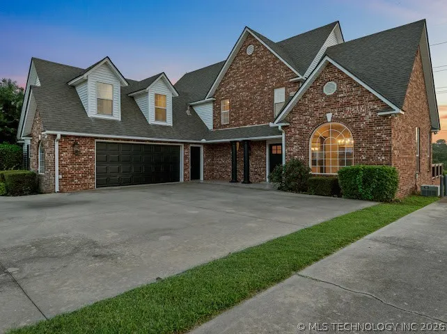 311 Larsh Ada, OK 74820