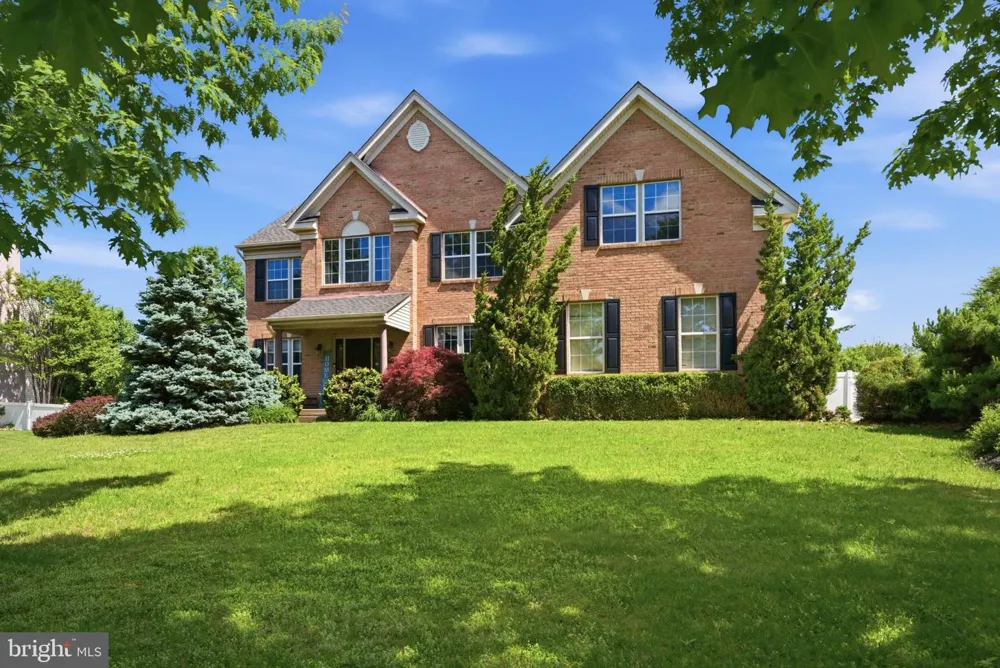 17 AMARYLLIS LANE Lumberton, NJ 08048