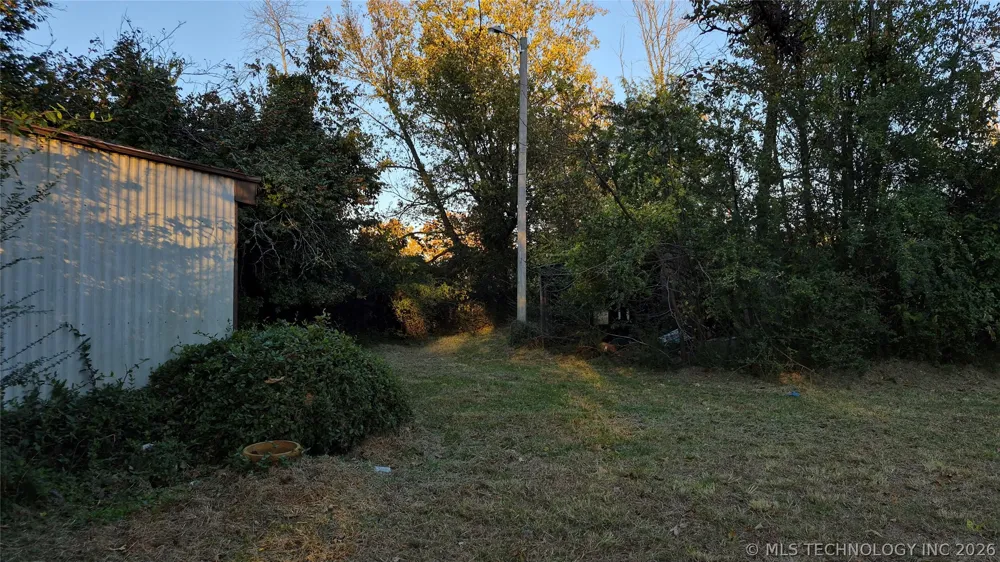 803 5th Jay, OK 74346