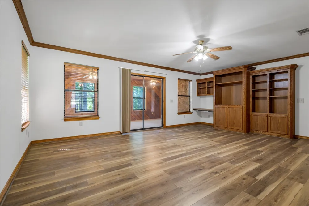 660 County Road 1503 Alba, TX 75410
