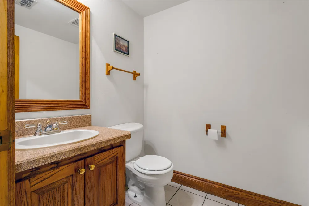 660 County Road 1503 Alba, TX 75410
