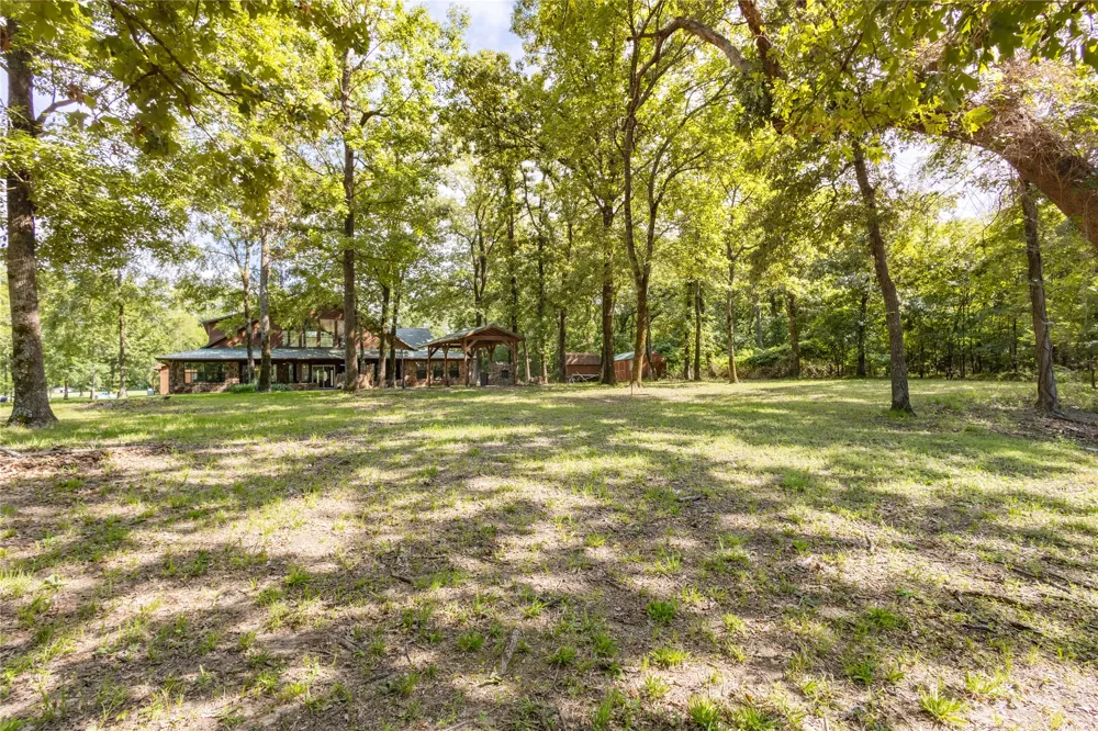660 County Road 1503 Alba, TX 75410