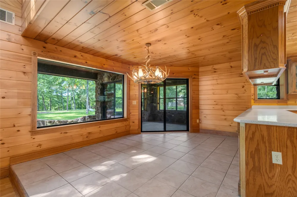 660 County Road 1503 Alba, TX 75410