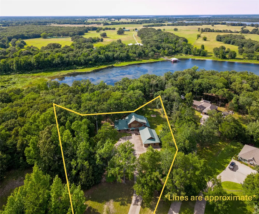 660 County Road 1503 Alba, TX 75410