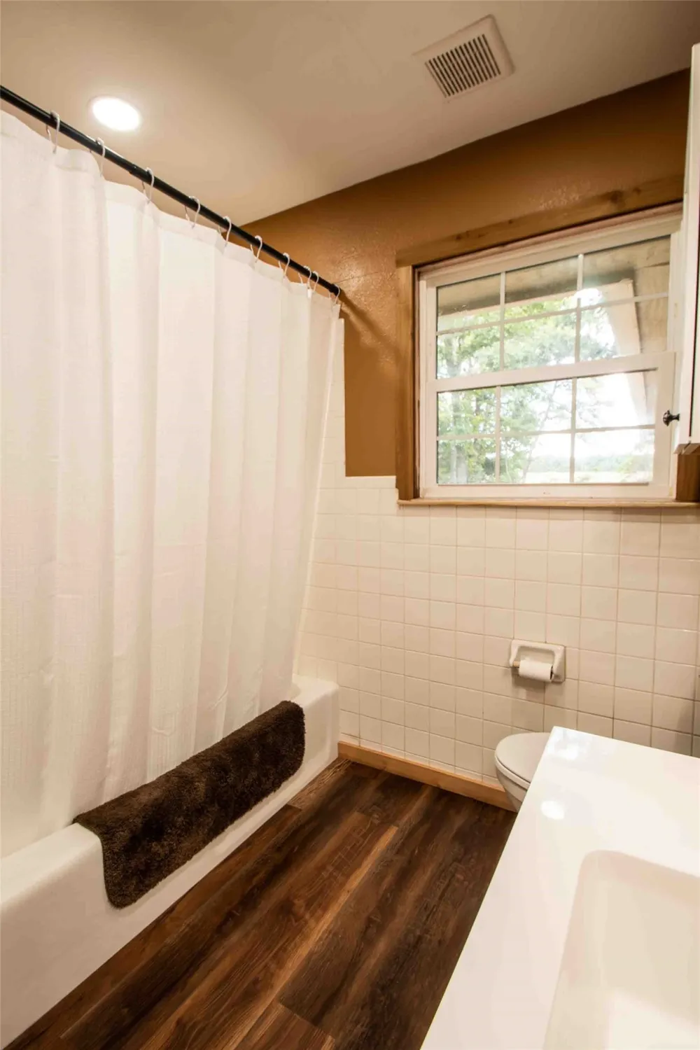 530 Holly Glen Murchison, TX 75778