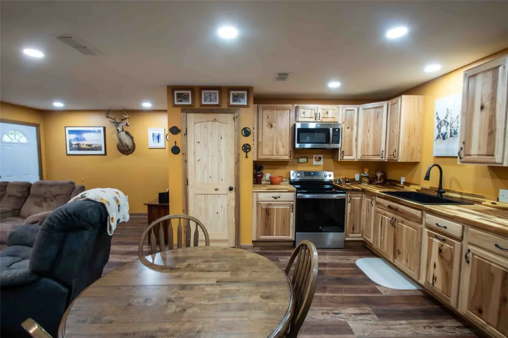 530 Holly Glen Murchison, TX 75778