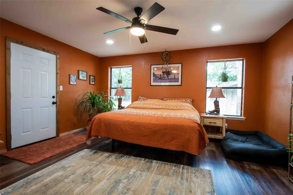 530 Holly Glen Murchison, TX 75778