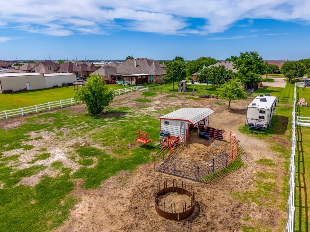 709 Lonesome Prairie Trail Haslet, TX 76052