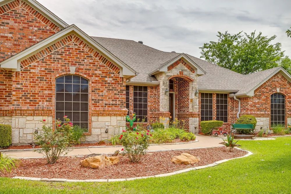 709 Lonesome Prairie Trail Haslet, TX 76052
