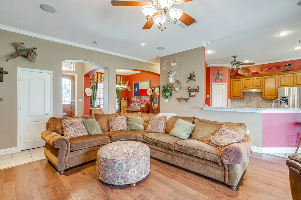 709 Lonesome Prairie Trail Haslet, TX 76052
