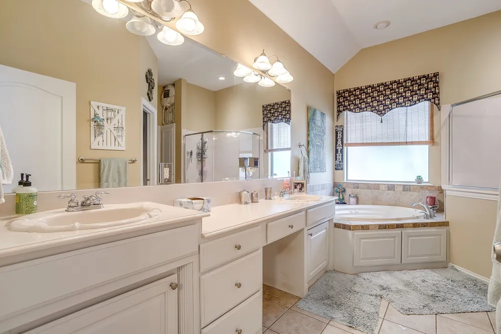 709 Lonesome Prairie Trail Haslet, TX 76052