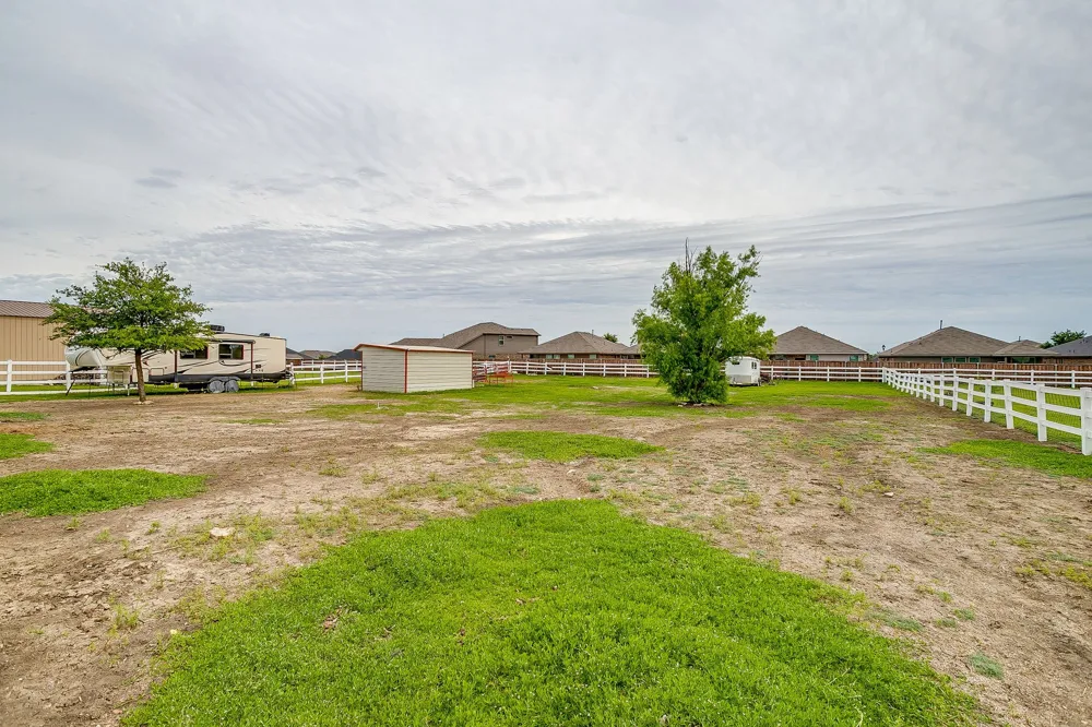 709 Lonesome Prairie Trail Haslet, TX 76052