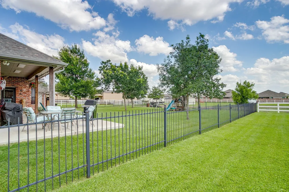 709 Lonesome Prairie Trail Haslet, TX 76052