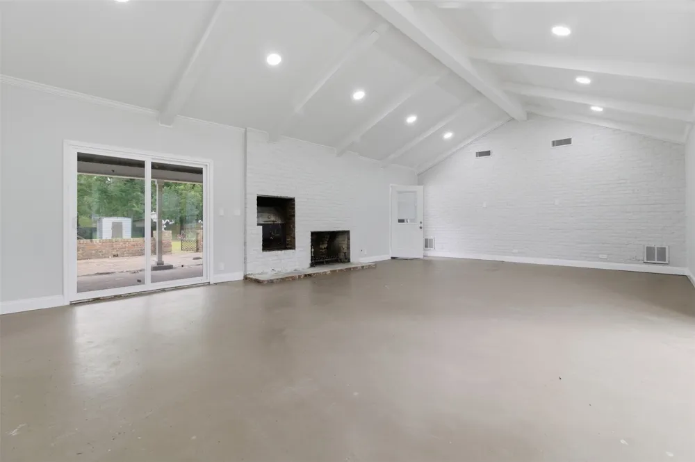 325 Sunset Boulevard Lufkin, TX 75904