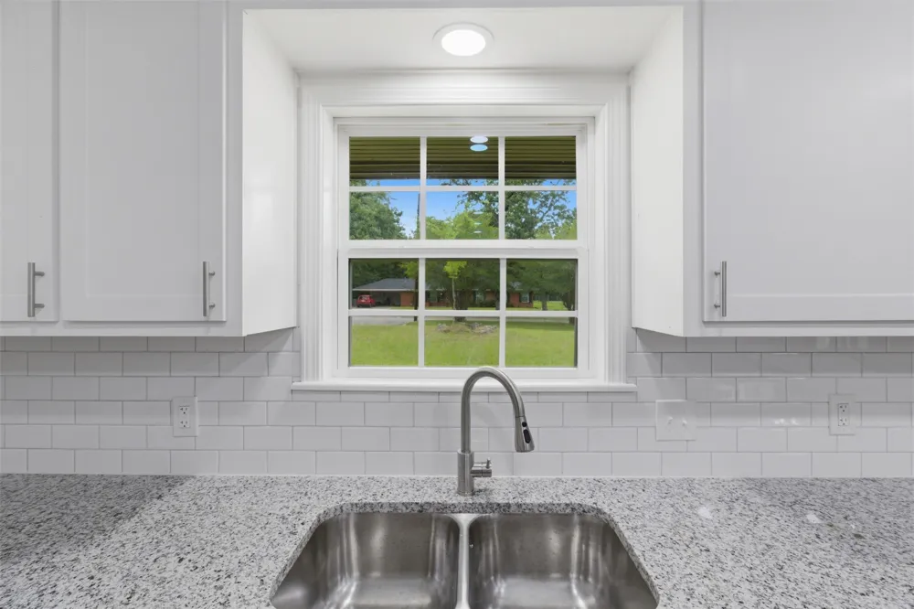 325 Sunset Boulevard Lufkin, TX 75904