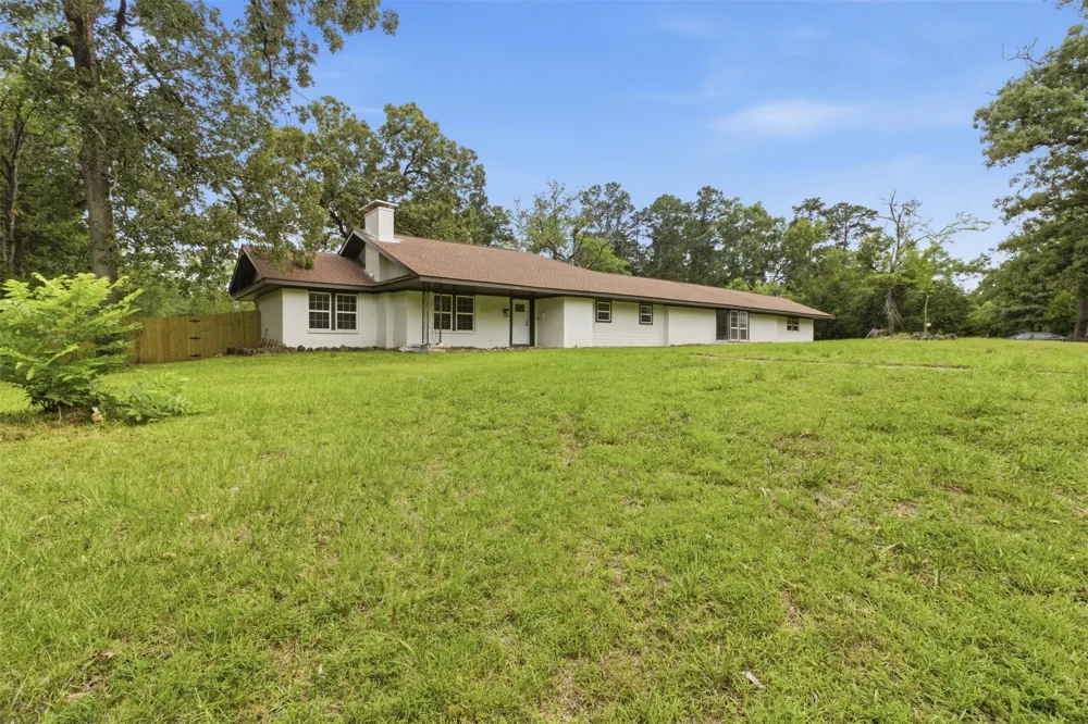 325 Sunset Boulevard Lufkin, TX 75904