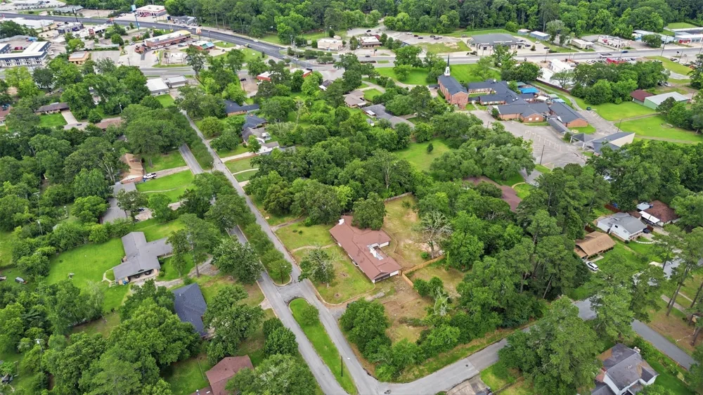 325 Sunset Boulevard Lufkin, TX 75904