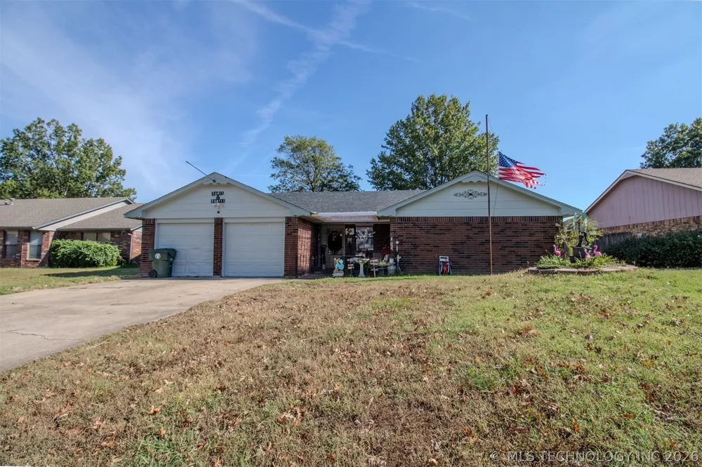 704 Foltz Lane