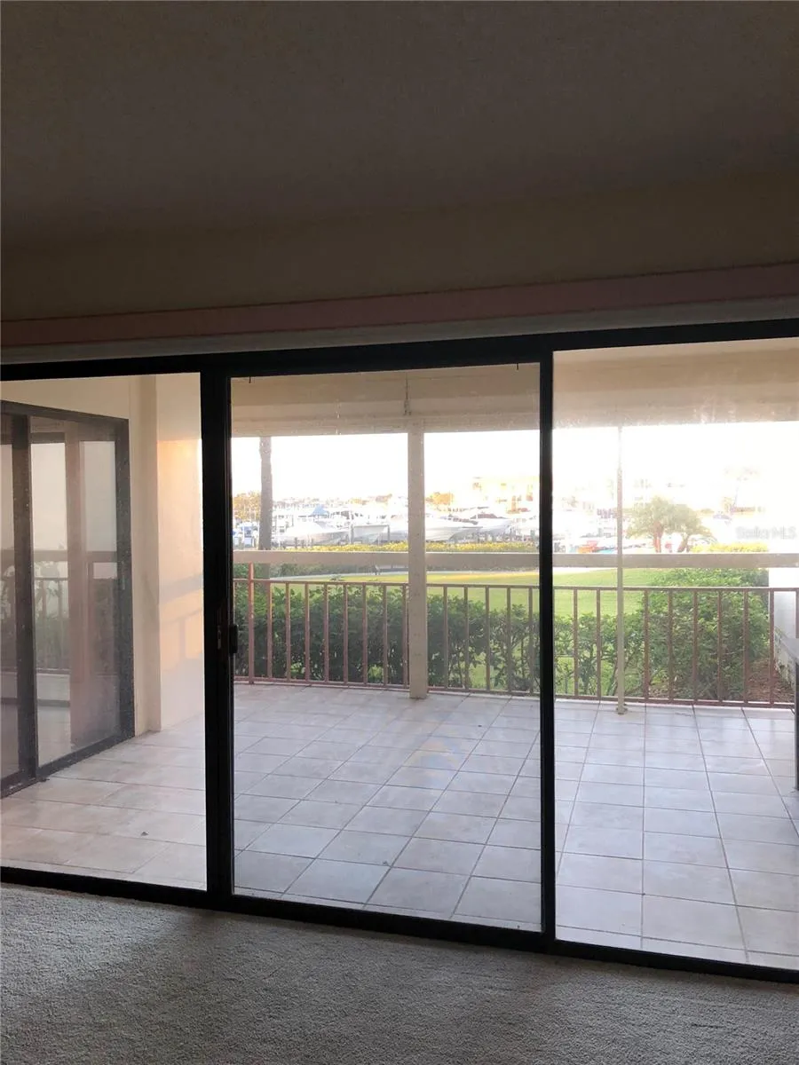 7907 SAILBOAT KEY BOULEVARD S #105 South Pasadena, FL 33707