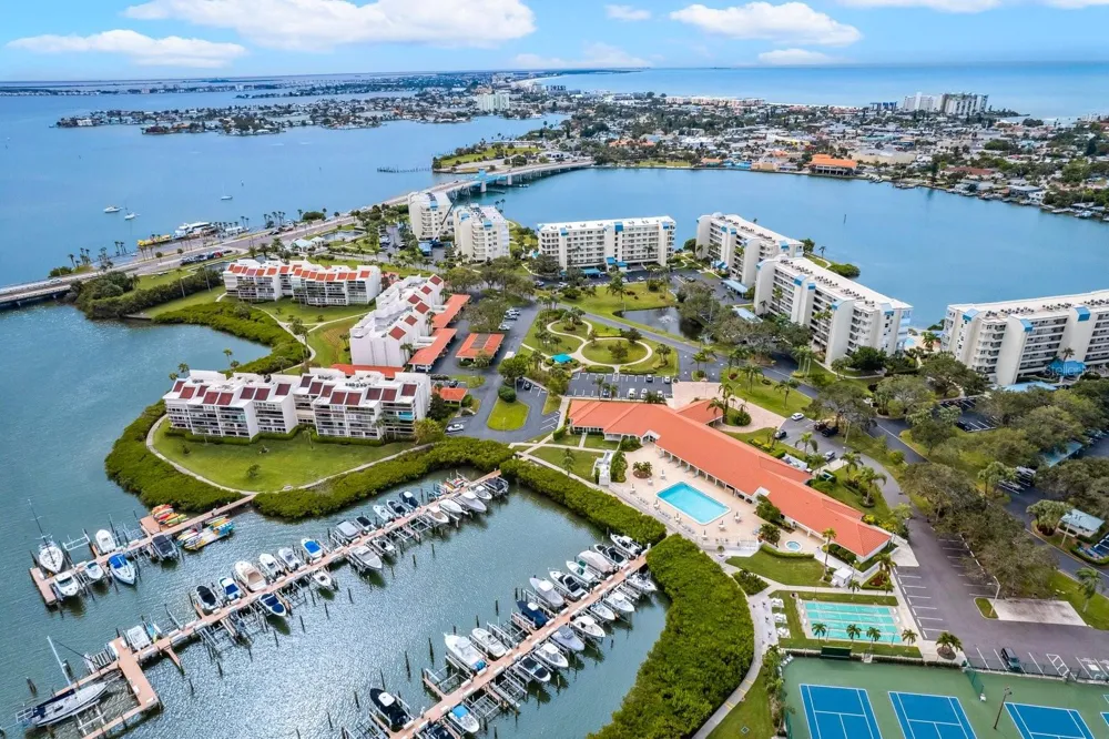 7907 SAILBOAT KEY BOULEVARD S #105 South Pasadena, FL 33707