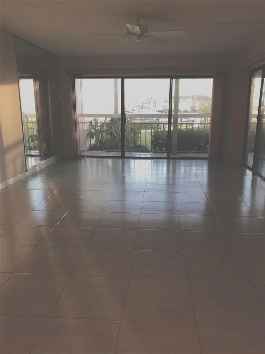 7907 SAILBOAT KEY BOULEVARD S #105 South Pasadena, FL 33707
