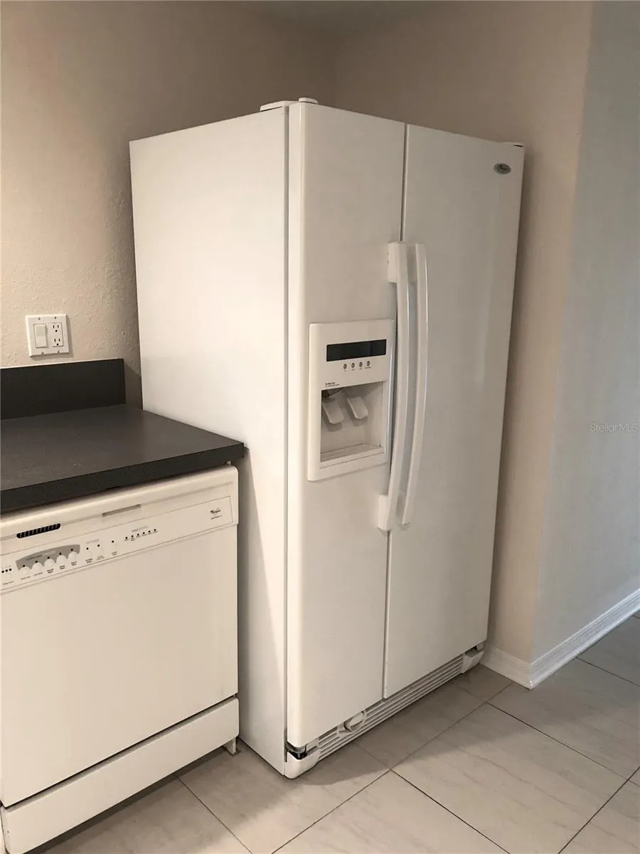 7907 SAILBOAT KEY BOULEVARD S #105 South Pasadena, FL 33707