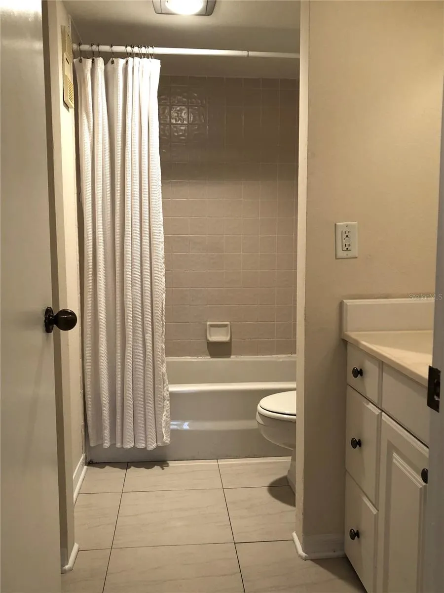 7907 SAILBOAT KEY BOULEVARD S #105 South Pasadena, FL 33707