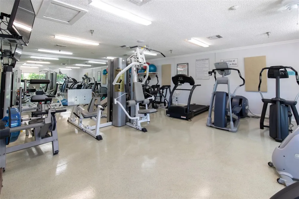 7907 SAILBOAT KEY BOULEVARD S #105 South Pasadena, FL 33707