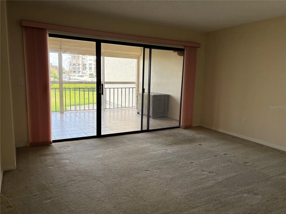 7907 SAILBOAT KEY BOULEVARD S #105 South Pasadena, FL 33707