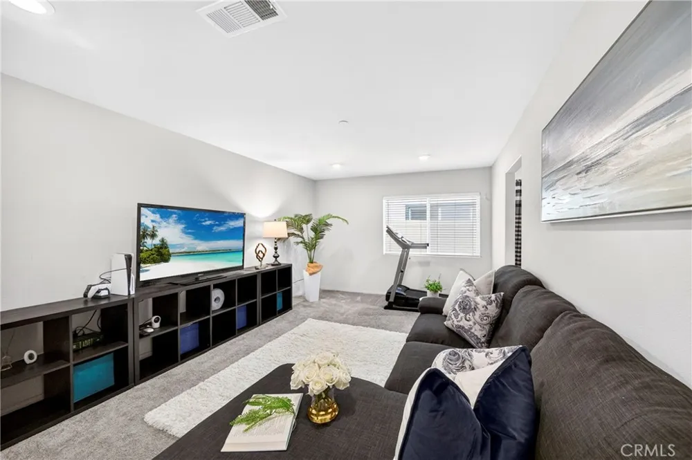 1208 Dock Lane Harbor City, CA 90710