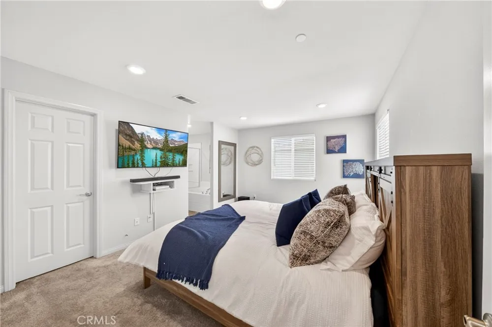 1208 Dock Lane Harbor City, CA 90710