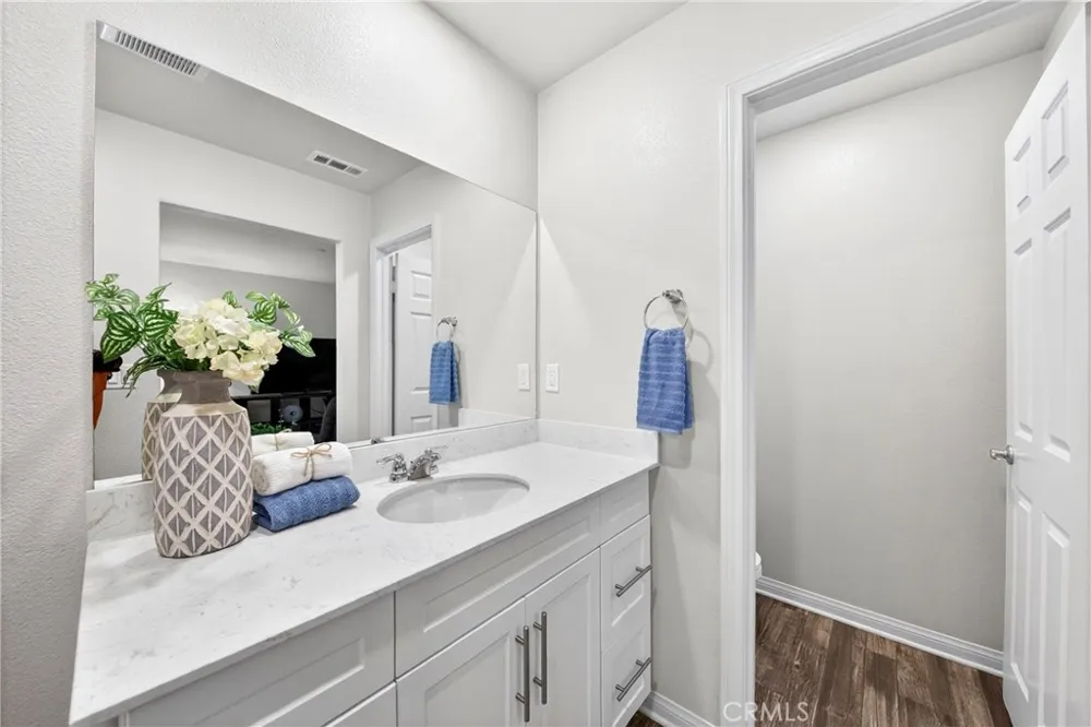 1208 Dock Lane Harbor City, CA 90710