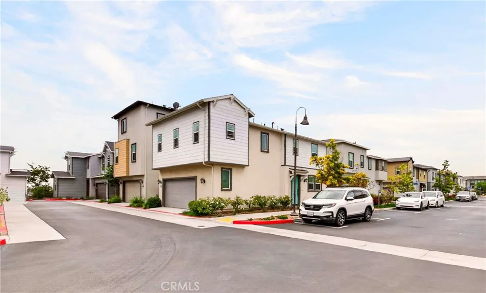 1208 Dock Lane Harbor City, CA 90710