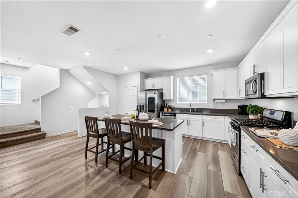 1208 Dock Lane Harbor City, CA 90710