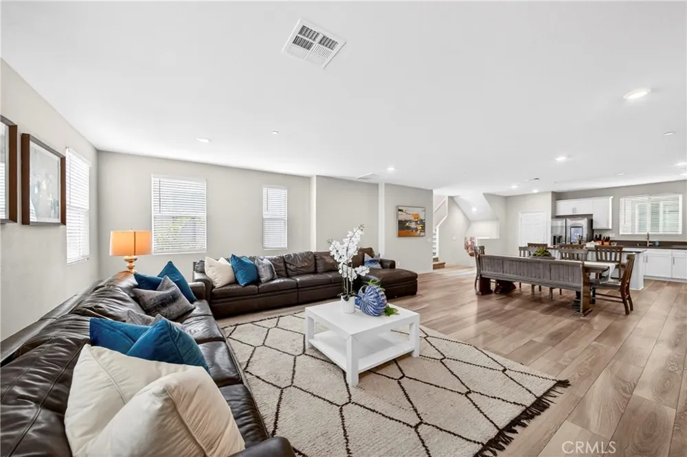 1208 Dock Lane Harbor City, CA 90710
