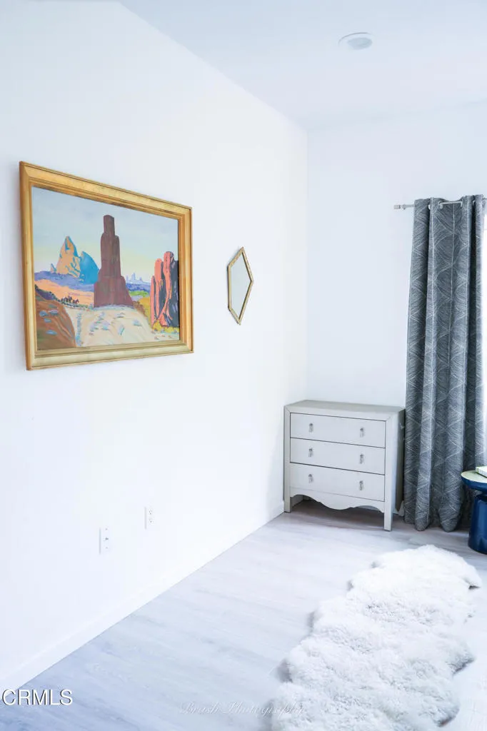 270 Valley Road Oak View, CA 93022