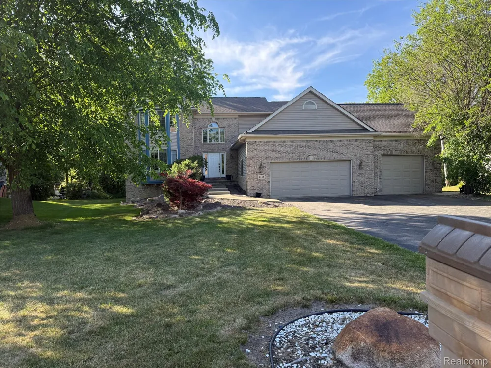 8318 Mill Pointe Court Atlas Township, MI 48438