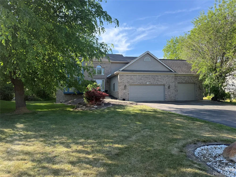 8318 Mill Pointe Court Atlas Township, MI 48438