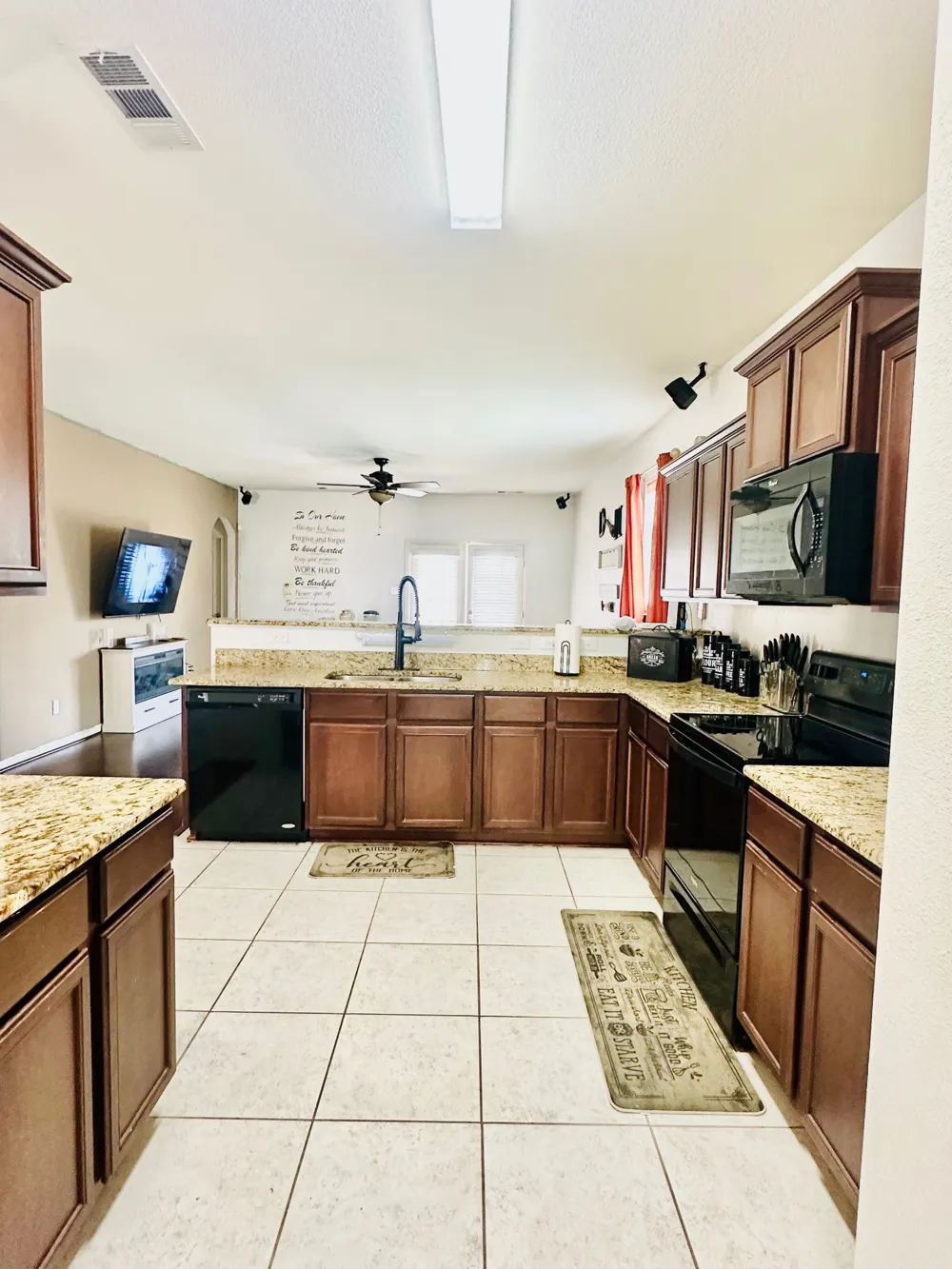 111 Rebel Road Venus, TX 76084
