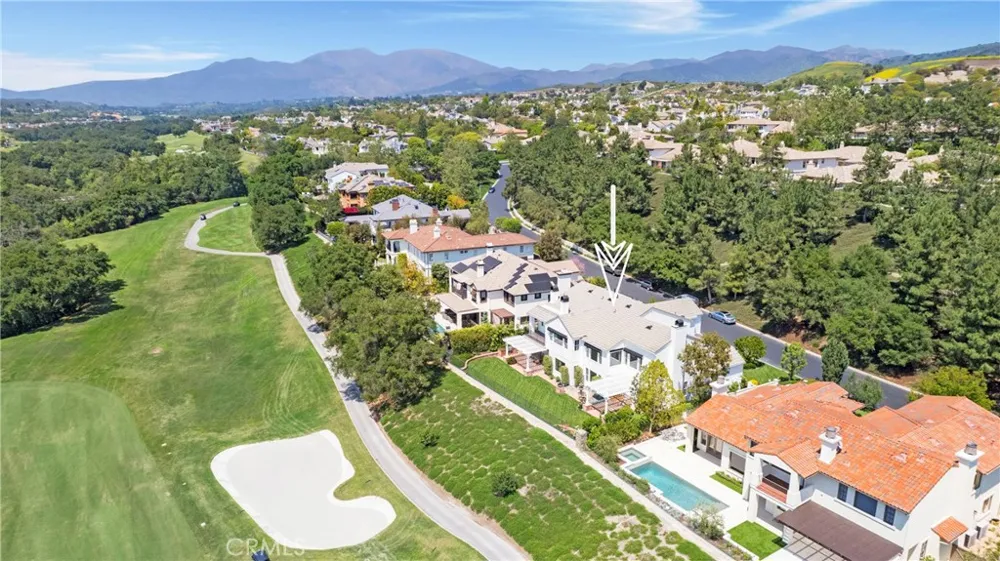 15 Canada Oaks Coto de Caza, CA 92679