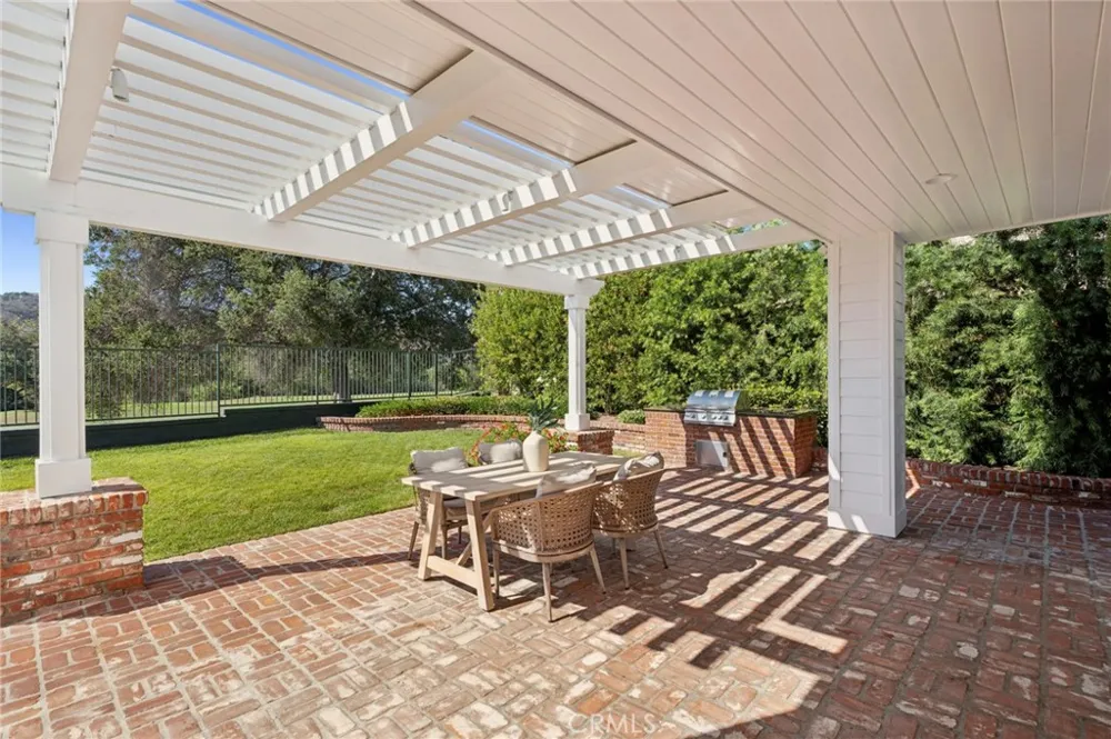 15 Canada Oaks Coto de Caza, CA 92679