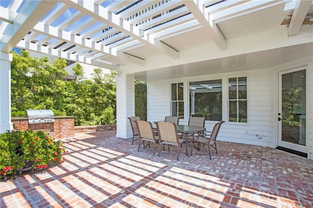 15 Canada Oaks Coto de Caza, CA 92679