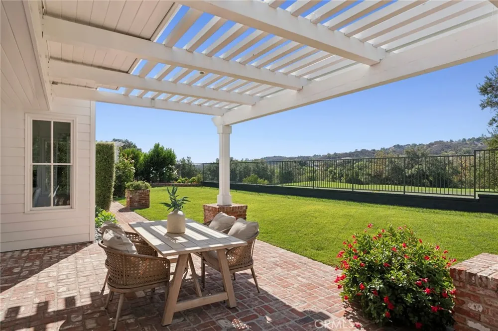 15 Canada Oaks Coto de Caza, CA 92679