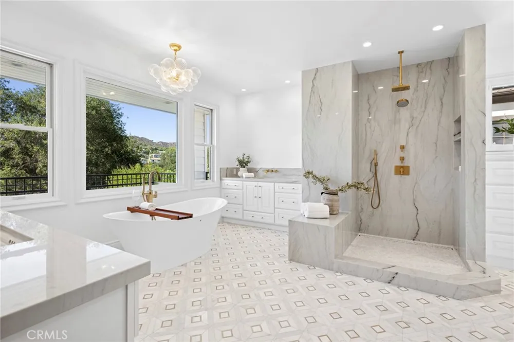 15 Canada Oaks Coto de Caza, CA 92679
