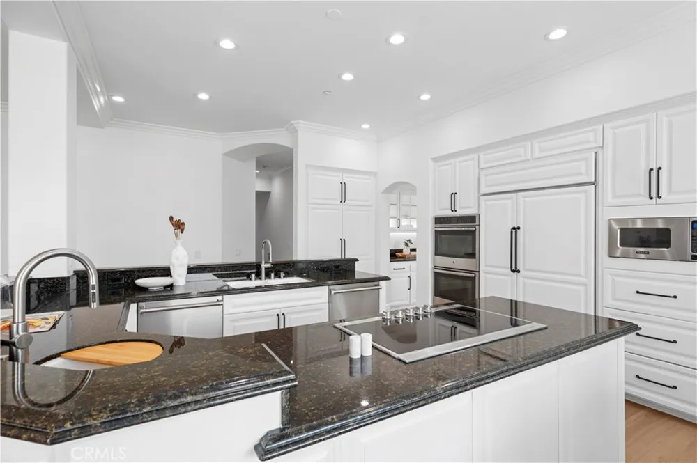 15 Canada Oaks Coto de Caza, CA 92679