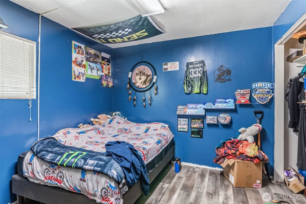 5352 Spirit Lake Highway Toutle, WA 98649