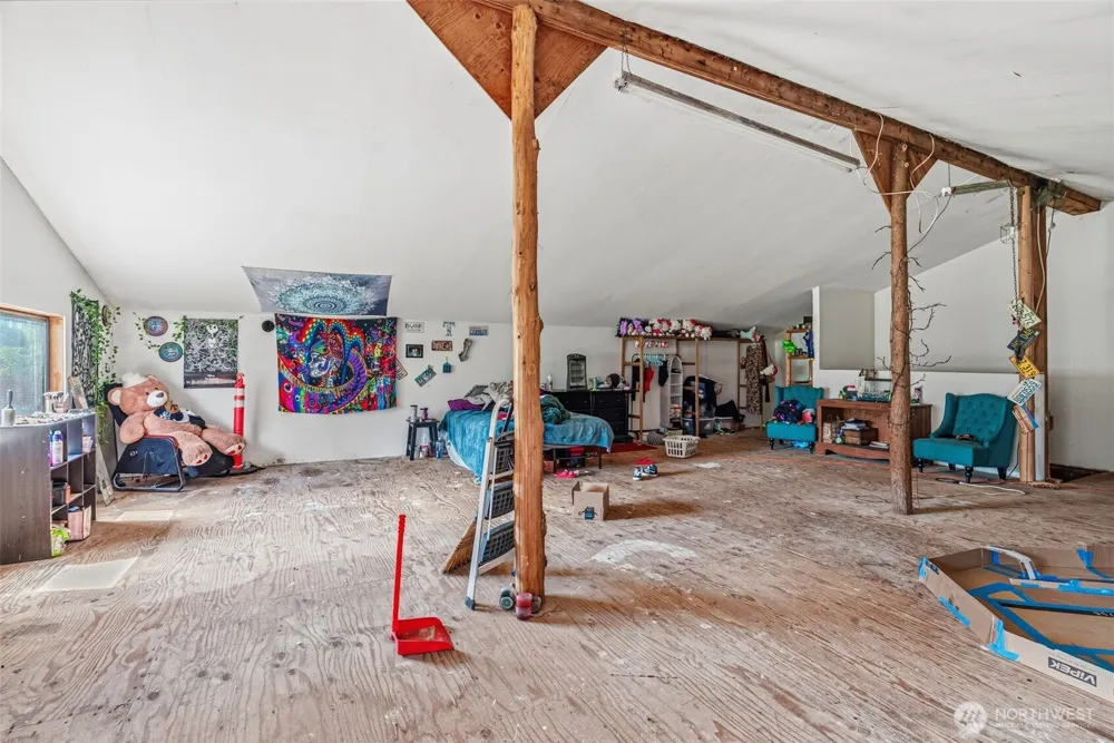 5352 Spirit Lake Highway Toutle, WA 98649