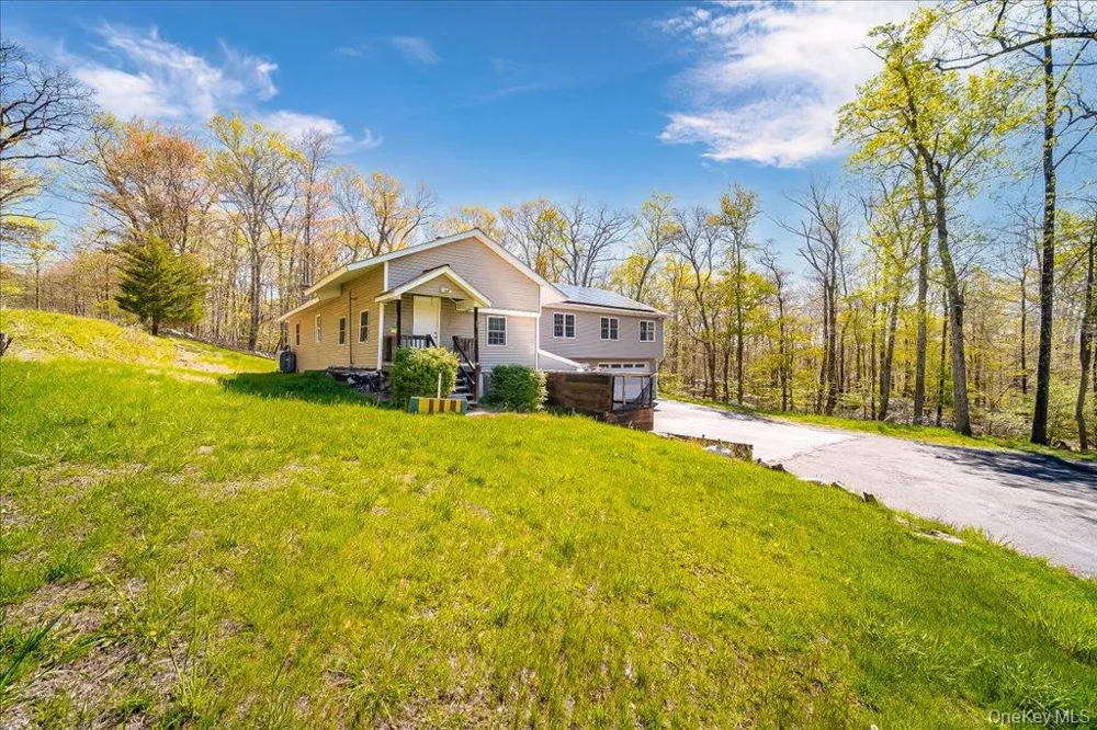 80 Jones Road Pine Bush, NY 12566