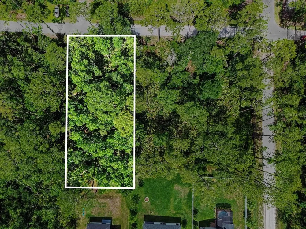1465 EAST PARKWAY Deland, FL 32724
