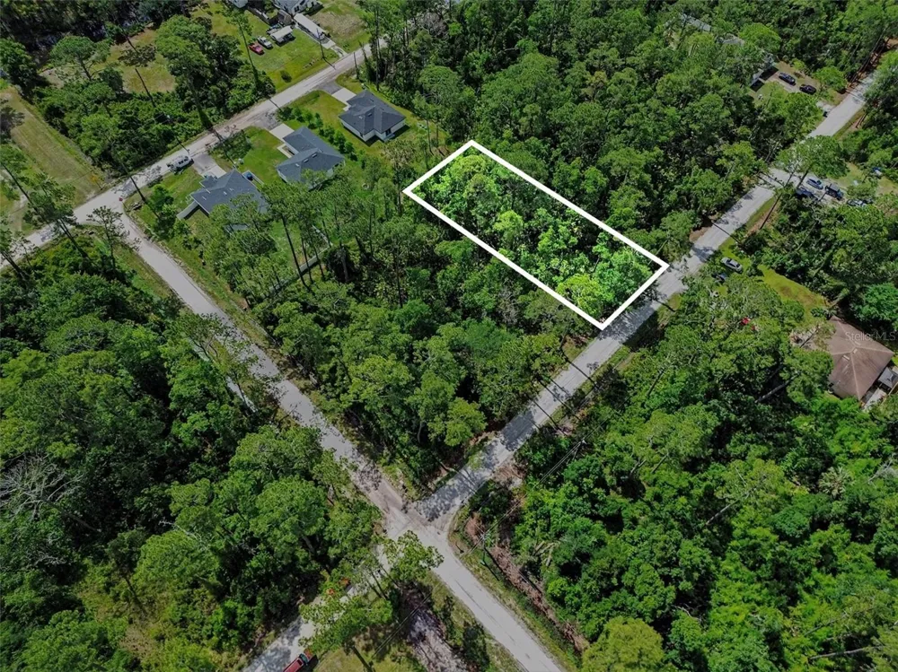 1465 EAST PARKWAY Deland, FL 32724
